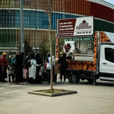 Lokmacı İstanbul – En İyi Hayır Lokması Hizmeti