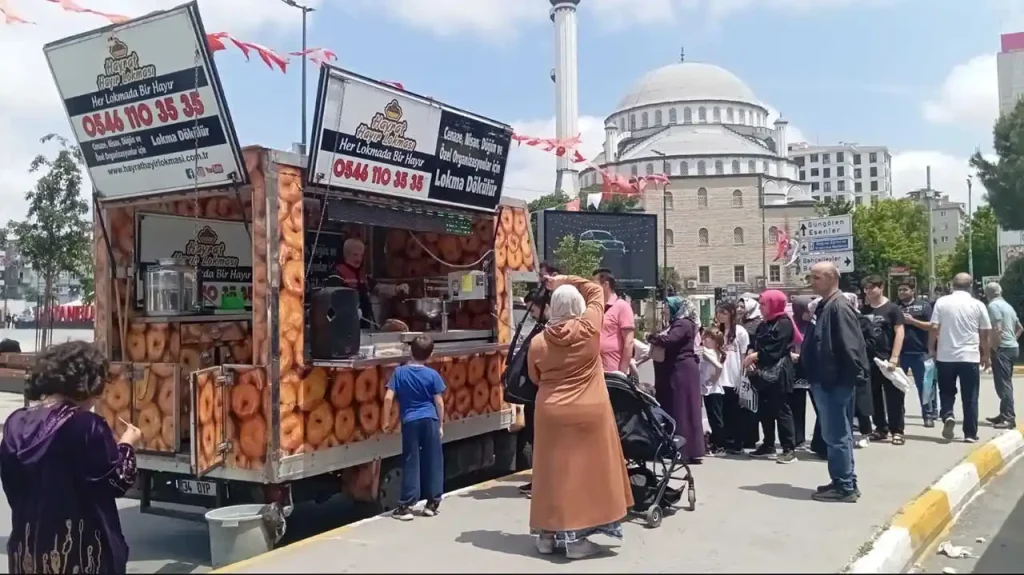 İstanbul Lokmacı – Yerinde Lokma Döktürme ve Dağıtım