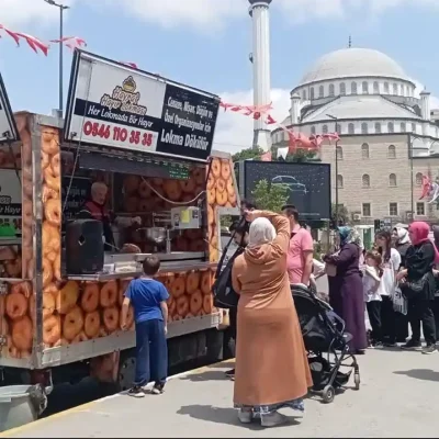 İstanbul Lokmacı – Yerinde Lokma Döktürme ve Dağıtım