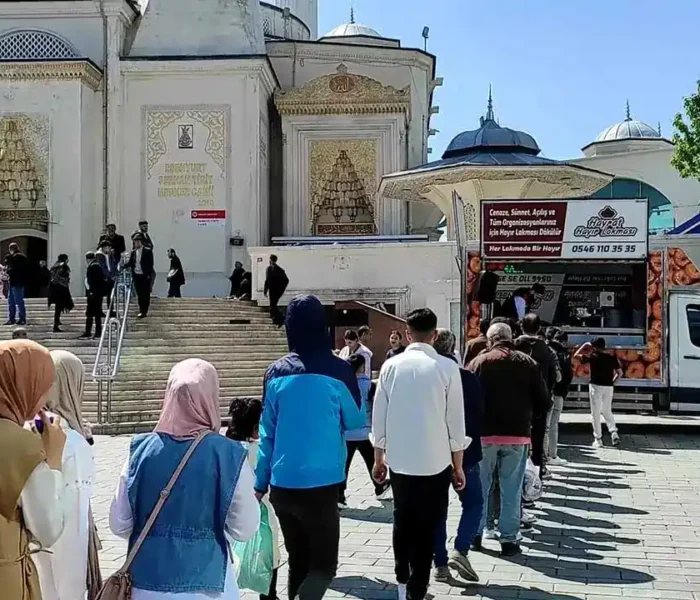 Hayır Lokması İstanbul – Lokma Döktürme ve Dağıtım Hizmeti